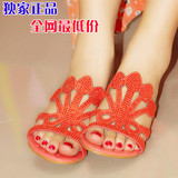 2013夏季新款 韩版真皮花朵水钻低跟拖鞋牛皮坡跟方跟女凉拖鞋