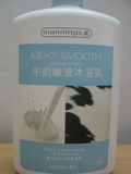 Yesica香港直送mannings牛奶嫩滑含丰富泡沫及娇嫩润泽沐浴乳