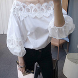 2016韩国代购夏新款宽松性感一字领镂空蕾丝花边灯笼袖衬衣衬衫女