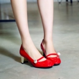 浅草星沙安徒生的小红鞋可爱圆头漆皮真皮粗跟高跟鞋甜美浅口单鞋