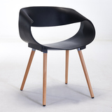 北欧宜家简约创意设计师椅子洽谈桌椅实木塑料靠背扶手餐椅
