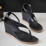 欧美时尚2016夏季新款夹脚趾女鞋舒适高跟坡跟凉鞋黑色白色个性
