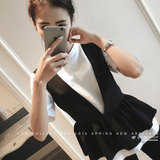 2016年夏季新款韩版短袖T恤百褶黑白拼色背心两件套装女装
