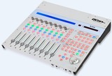 ab在线★ICON Qcon Pro/QconPro MIDI控制器/控制台}可内置音频卡
