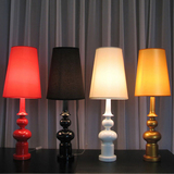 现代创意罗马树脂台灯黑白红色婚庆地灯落酒店客厅床头卧室书房灯