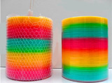 大号创意益智玩具千变万化彩虹圈塑料弹簧圈 直径8.5cm彩虹圈批发