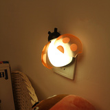 创意礼品 智能声光控感应甲壳虫小夜灯 可爱LED灯 插座壁灯床头灯