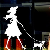 女人遛狗 时尚服装店 欢迎宠物店铺玻璃橱窗贴膜 店铺装饰墙贴纸