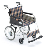 三贵Miki轮椅车MUTC-46JD轻便折叠 小轮带刹车 老人残疾人代步车