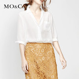 MO&Co.七分袖衬衫女白色欧美低V翻领刺绣真丝衬衣MA162SHT39moco