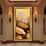 东南亚装饰画竖版玄关走廊过道挂画新中式纯手绘莲蓬荷花金箔油画