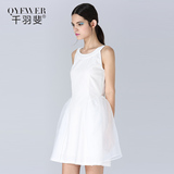 圆领白色裙子连衣裙无袖修身 欧根纱蓬蓬裙甜美公主短裙夏季新款