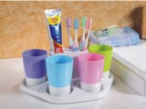 创意韩国四口三口之家洗漱套装挤牙膏架牙刷盒漱口杯刷牙杯牙刷架
