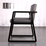 拉洛 设计师扶手椅子 全钢靠背餐椅 皮革软包咖啡厅椅子 极简设计