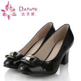 Daphne/达芙妮单鞋蝴蝶结粗跟女鞋圆头高跟单鞋