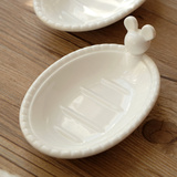欧式白色陶瓷餐巾碟纸巾托点心盘创意实用高档名片盘带脚香皂托