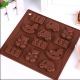 巧克力饼干模具DIY 硅胶12连小熊汽车玩具木马模具手工皂冰格蛋糕
