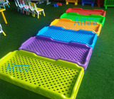 2016幼儿园注塑塑料床幼儿园专用床批发儿童床糖果重叠午睡塑料床