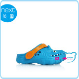 next英国新款童装现货 男童宝宝蓝色鲨鱼造型塑料防滑凉鞋洞洞鞋