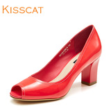 KISS CAT/接吻猫新款鱼嘴粗跟高跟鞋通勤漆皮纯色浅口单鞋