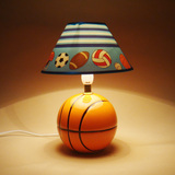 创意儿童房足球台灯 陶瓷卡通篮球台灯 简约卧室床头灯调光装饰灯