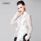 oibee206春装新款休闲白衬衫学院风长袖时尚修身压褶女士短上衣