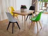欧式休闲洽谈椅简约时尚塑料椅餐椅创意Eames伊姆斯椅子靠背PU椅