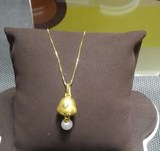 香港代购 预定 六福珠宝小黄金鸡白珍珠吊坠