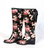 新款出口日单韩版女式时尚雨鞋雨靴水鞋黑色花朵飘带高筒坡跟拉链