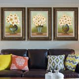 美式客厅装饰画 欧式卧室餐厅玄关有框墙画 现代简约挂画三联花卉