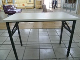 培训桌定做 北京折叠桌批发 简易办公桌 会议桌 室外演讲桌出售