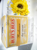 美国Burt's Bees小蜜蜂轻盈透亮蜂王浆保湿滋润日霜面霜55g