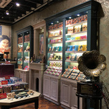 老上海复古化妆品展示柜定做护肤品展柜雪花膏日化用品陈列产品柜
