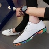 新创业男办公室休闲皮鞋个性迷彩厚底潮鞋搭配白色九分牛仔西裤子