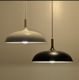 现代简约实木餐桌吊灯北欧创意卧室吧台服装店黑色铝材锅盖单吊灯