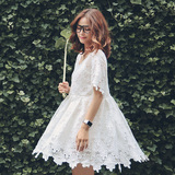 2016夏季新款甜美风百搭圆领显瘦提花蕾丝连衣裙短袖白色短裙