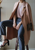 2016年韩国专柜原单立体毛毛装饰大兜轮廓中长款手缝双面羊绒大衣