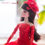 红色芭比娃娃婚纱中国娃娃红色芭比新娘蕾丝裙摆结婚生日礼物情人