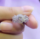 白18K金钻戒群镶1克拉钻石求结婚戒指女戒GIA裸钻定制专柜正品