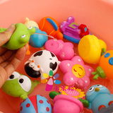 0-1-2-3岁宝宝洗澡玩具6-8-9个月婴儿戏水捏响捏捏叫喷水戏水动物