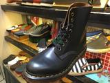 16509001/13512201香港代购Dr.Martens 马丁8孔男女皮靴