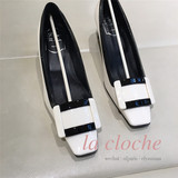 『La cloche』Roger Vivier新款黑白拼色方扣漆皮高跟鞋法国代购