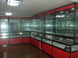 精品展柜  汽车精品货架  玻璃层板货架  钛合金精品货架