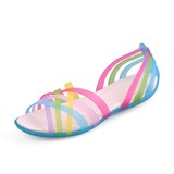 夏季透气平跟女鞋正品彩虹鞋女凉鞋糖果色编织交叉彩色沙滩鞋