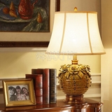 陶瓷台灯创意雕花卧室温馨床头灯中式婚庆灯欧美装饰台灯