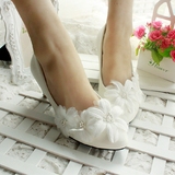 甜美白色手工婚鞋新娘中跟鞋珍珠婚鞋新娘礼服鞋拍婚纱单鞋伴娘鞋