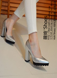 高端品质 性感银色夜店鞋防水台尖头高跟鞋浅口粗跟单鞋时尚灰色