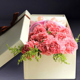 康乃馨礼盒装花束 成都鲜花同城速递鲜花店送花上门妈妈生日礼物