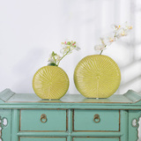 绿色陶瓷器 现代新中式家居摆件花插花器 软装饰品客厅圆形扁花瓶