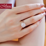 Mbox925银镶嵌施华洛世奇锆石戒指女韩版闪亮花指环饰品生日礼物